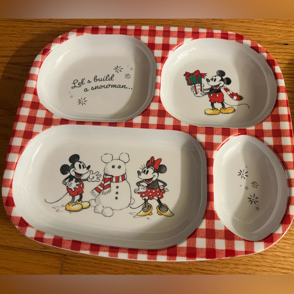 Disney holiday Christmas snowman Mickey and Minnie Red Checkered Plate Set